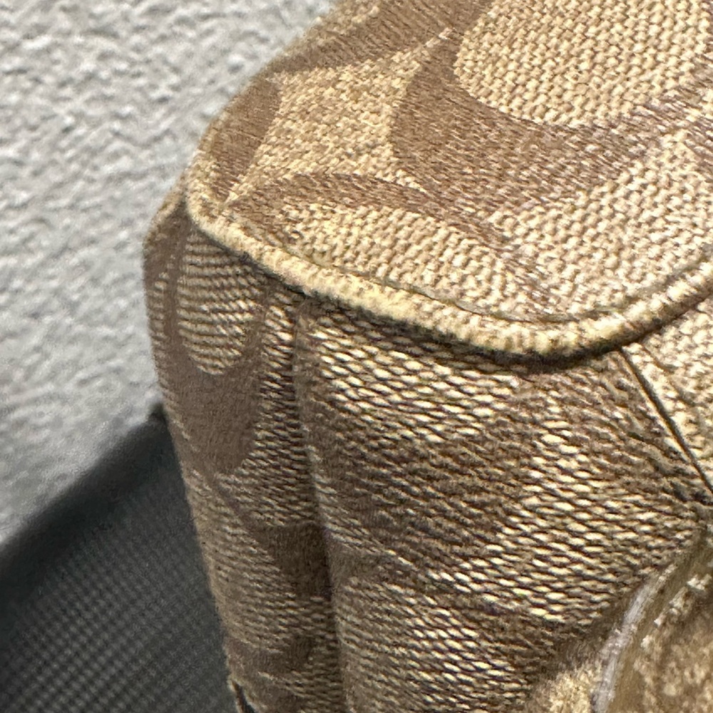 Coach Heritage Star Print Light Brown/Gold Double Handle Tote & Cardholer - Picture 13 of 14